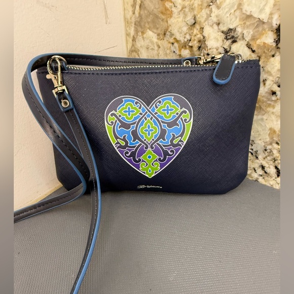 NWOT Brighton Desigual Navy and Blue Heart Wristlet Crossbody bag - Picture 1 of 11